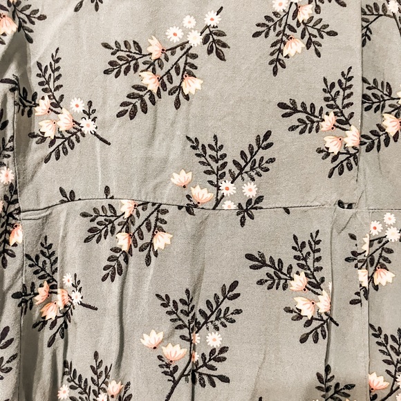 LC Lauren Conrad floral green midi maternity dress - Picture 2 of 4